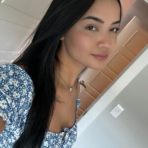 Meet your Posher, Bruna